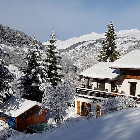 סנט-פואה-טארונטז Auberge Sur La Montagne מראה חיצוני תמונה